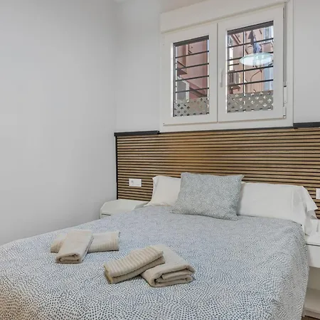 Moderno Frente Al Mar Apartment *